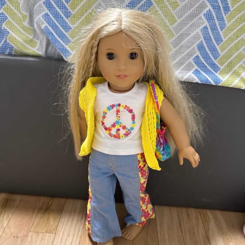 Julie American Girl Doll